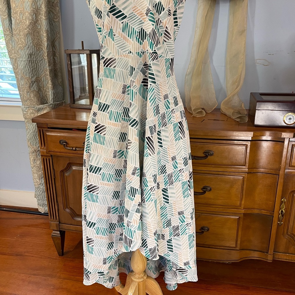 White House black market boned bodice dress